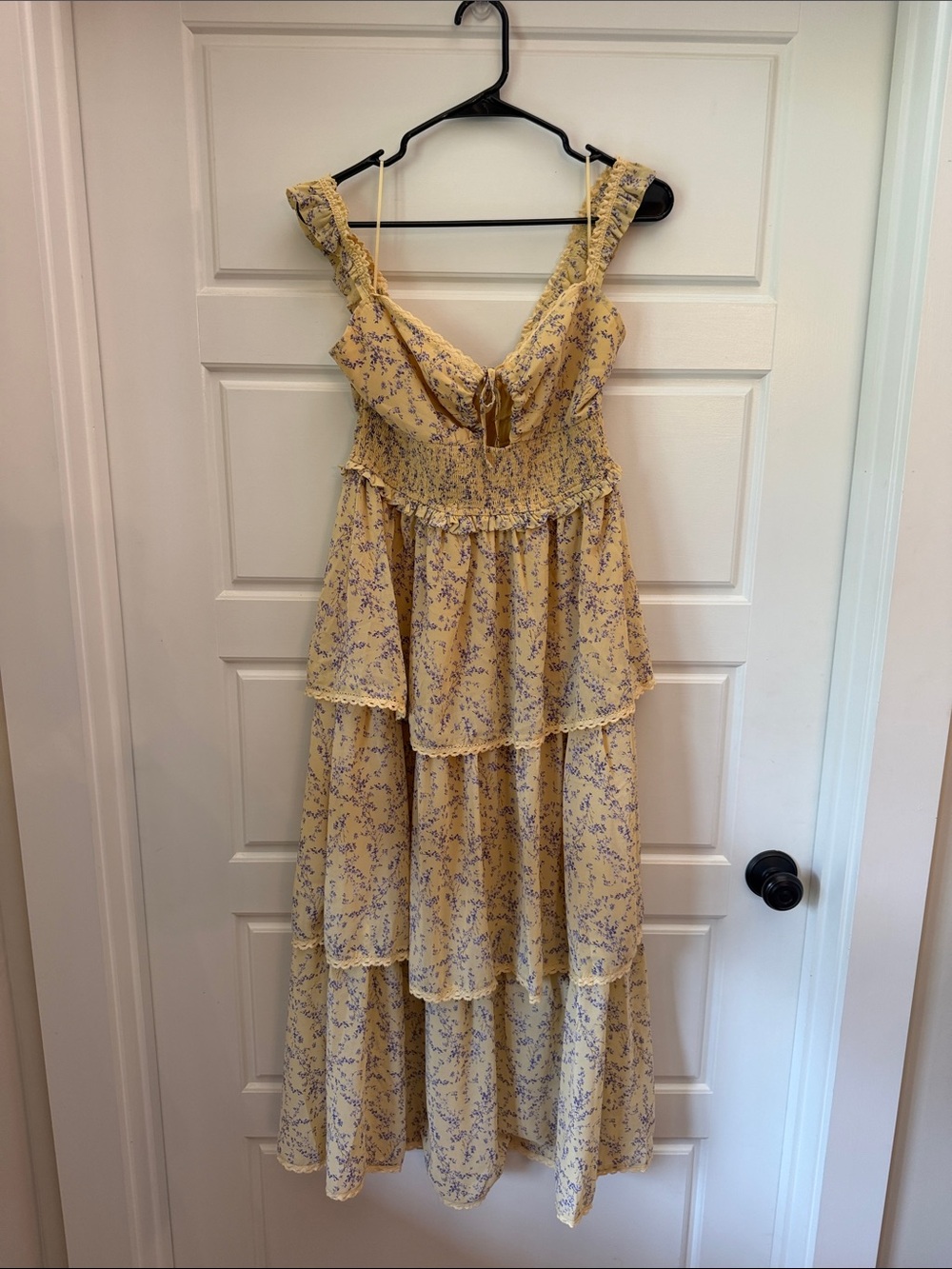 Floral Tiered Smocked Midi Dress - Yellow.  Endless Rose, Size small